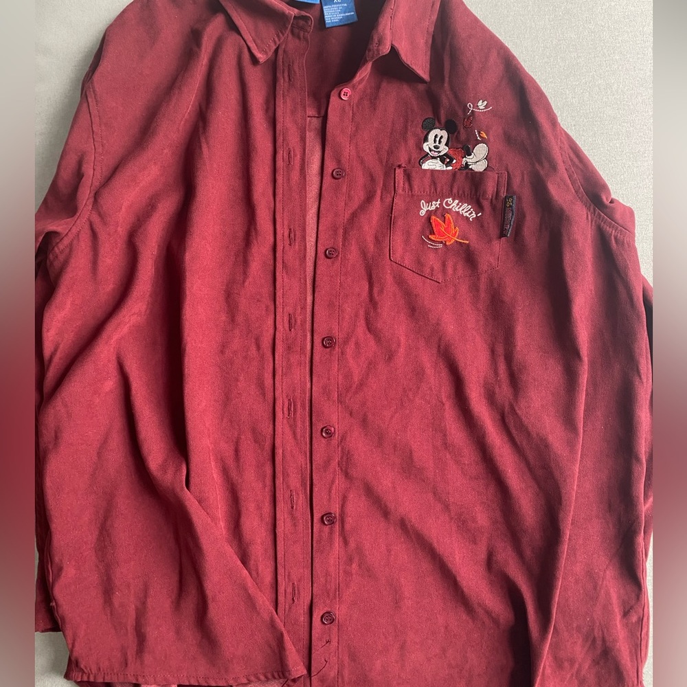 Vintage burgundy Disney Men’s button up shirt.